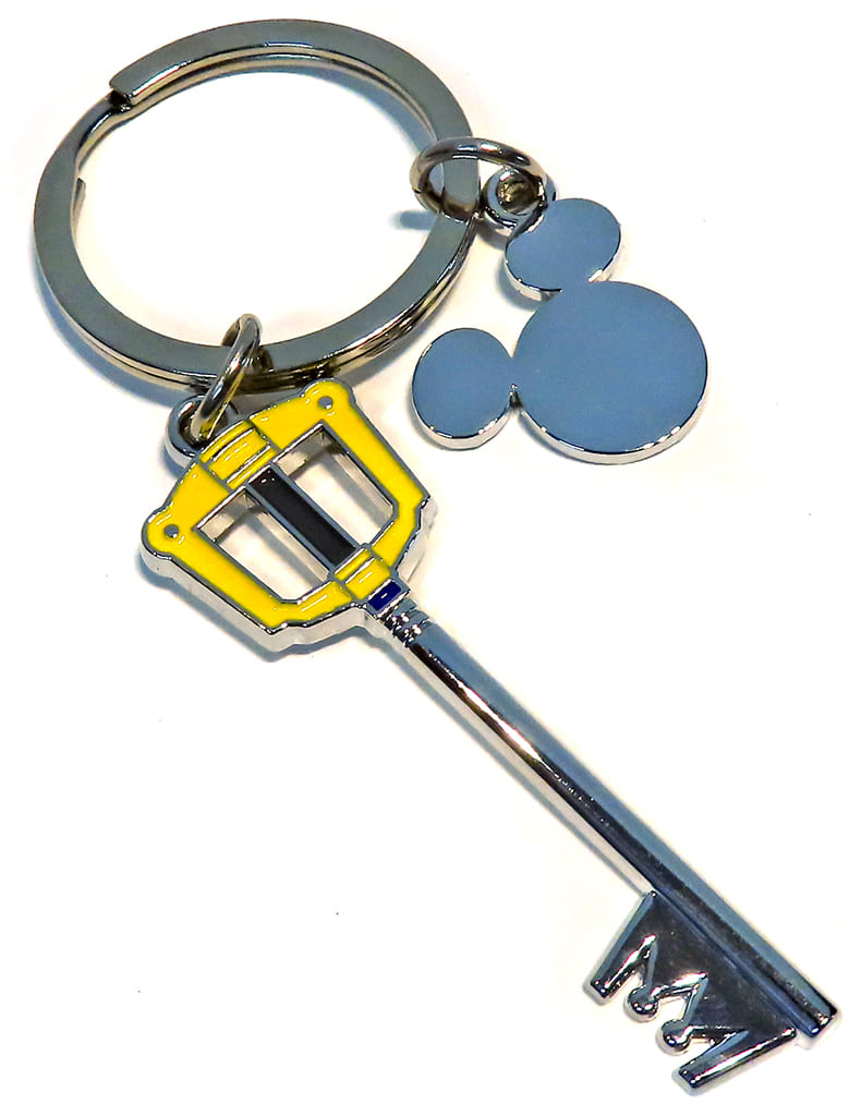 Kingdom Hearts -Linking Hearts- Keyblade Charm Collection