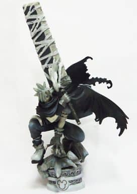 Cloud Strife Monochrome Ver. Kingdom Hearts Formation Arts Vol. 2