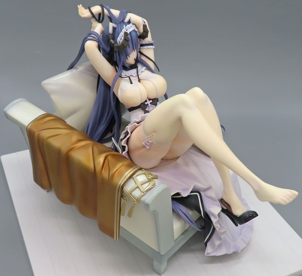 Azur Lane Angel Witch Version 1/7 PVC & ABS Painted Figure AmiAmi Exclusive Used