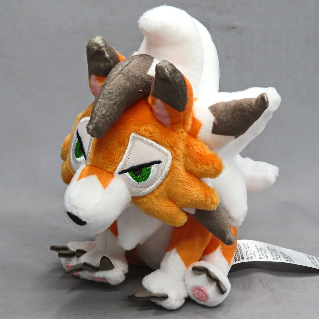 Lycanroc (Dusk Form) Pokemon Fit Plush - Pokémon Center Exclusive Hand-Sized Plush (~11×17×14 cm) (Brand: Pokémon)