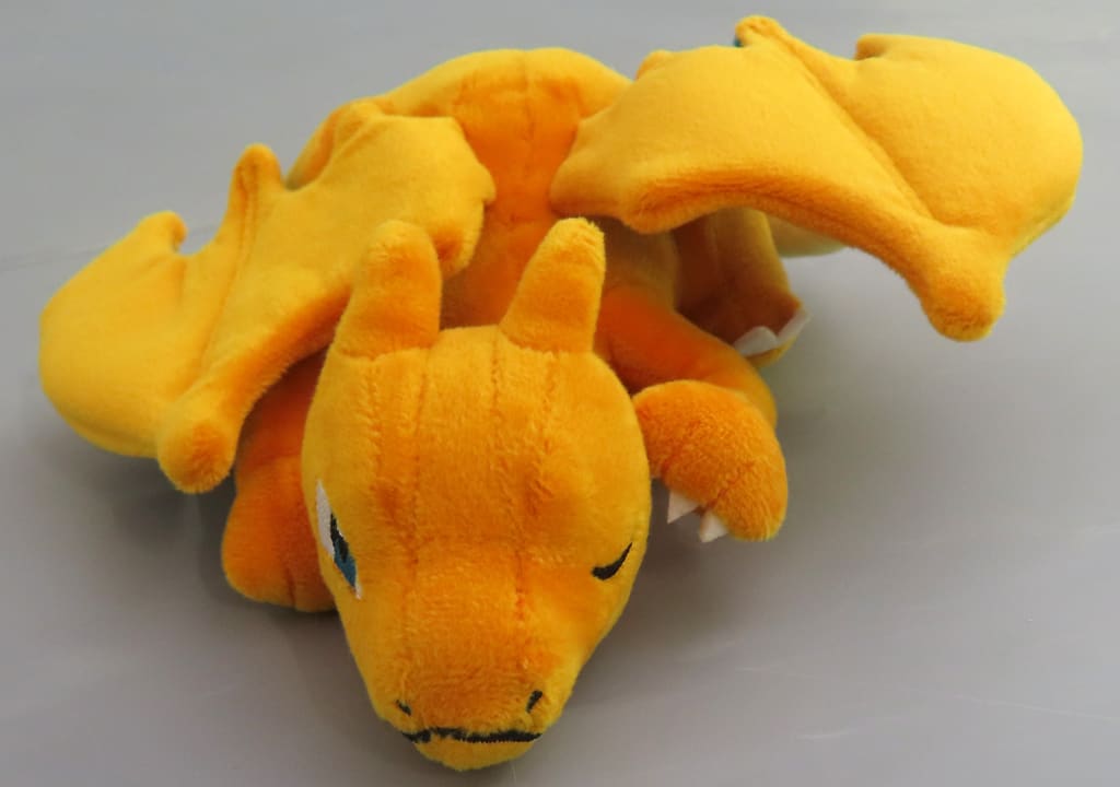 Charizard Relax Time Plush - Pokémon (Banpresto) ~19cm - Pre-owned