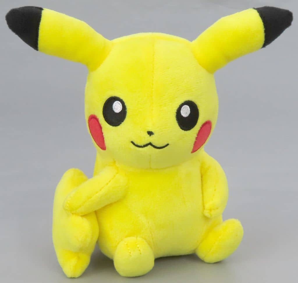 Pikachu (Female Form) Tail-Look Plush - Pokémon - Banpresto - ~17cm (Pre-owned)