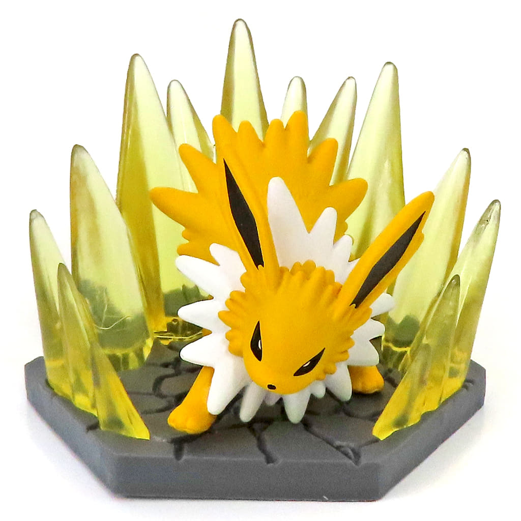 SANDA Jolteon Pokémon Diorama Collect Ghost & Electric Figure - Takara Tomy Arts