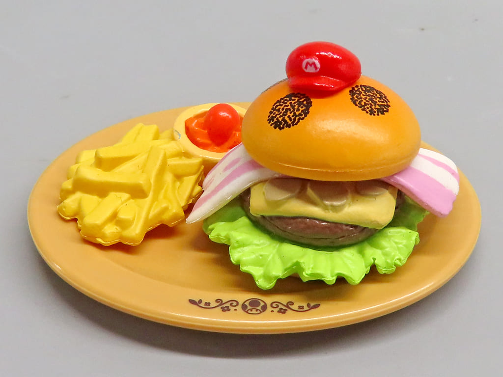 Super Mario Mario Toad Toad Cafe Miniature Figure Collection Figure - Mario Burger (Bacon & Cheese, USJ Exclusive)