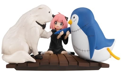 SPY x FAMILY Anya Forger, Bond Forger & Penguin Petit Rama Series Trading Figure - MegaHouse