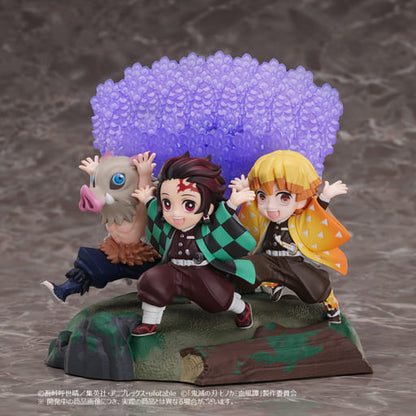 Demon Slayer: The Hinokami Chronicles PS4 Limited Edition with Figure Stand