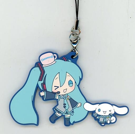 Hatsune Miku & Cinnamoroll Rubber Strap - ISETAN Happy 16th Celebration Mood Mark (Approx. 90 x 60 mm) - Crypton Future Media