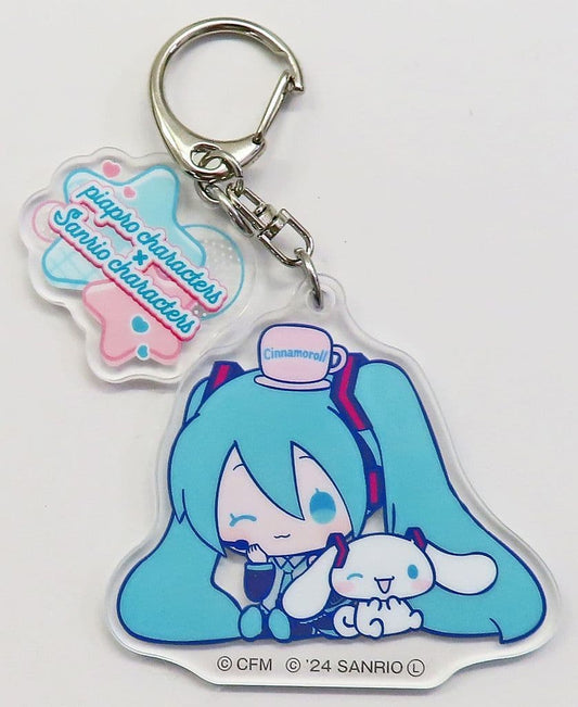 Hatsune Miku × Cinnamoroll Acrylic Keychain — Piapro Characters × Sanrio Characters FamilyMart Limited 65mm (Pre-owned)
