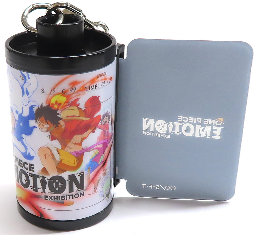 One Piece Scene Film Keychain B - ONE PIECE EMOTION Exhibition Film Key Holder (Movic) Height Approx. 5 cm, Pre-owned
