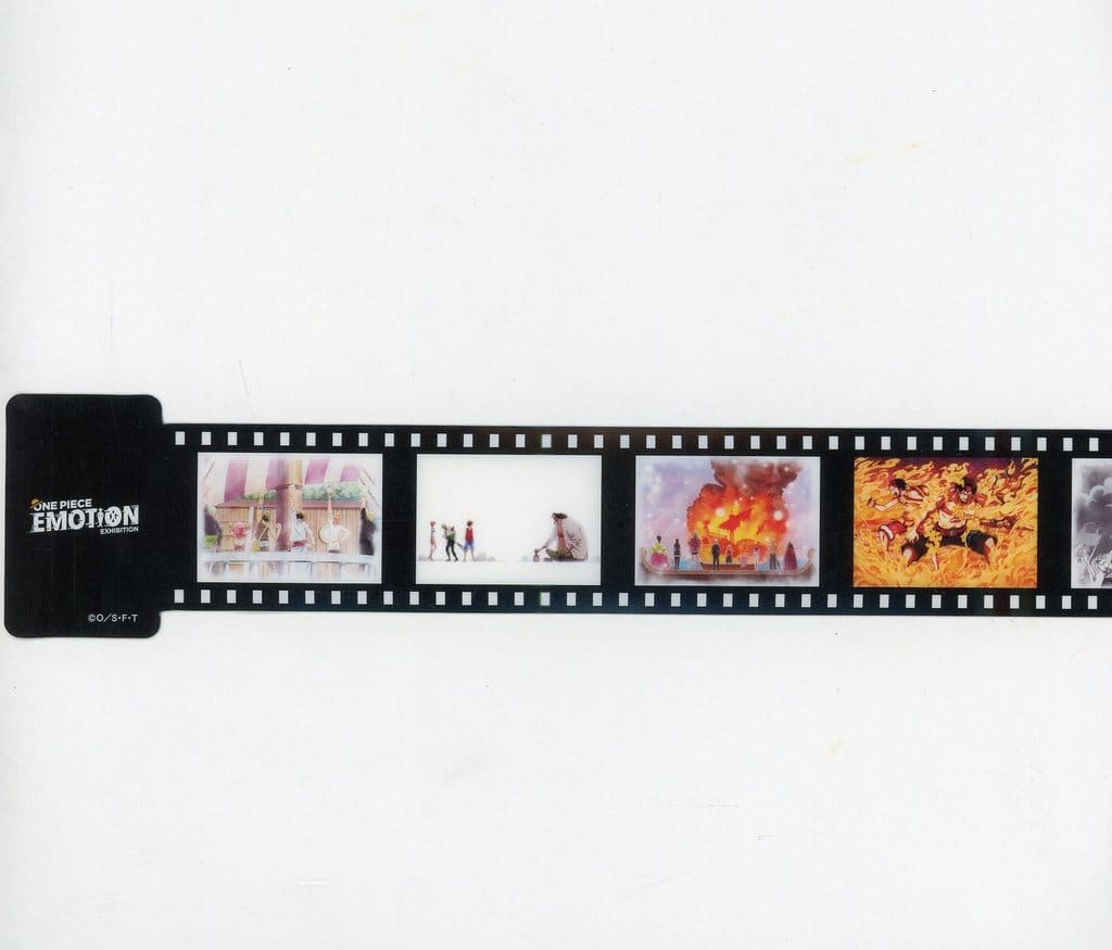 One Piece Movie Exhibition Scene Film Keychain C (Movic) - Film Strip Keyholder, Height Approx. 5 cm - Pre-owned