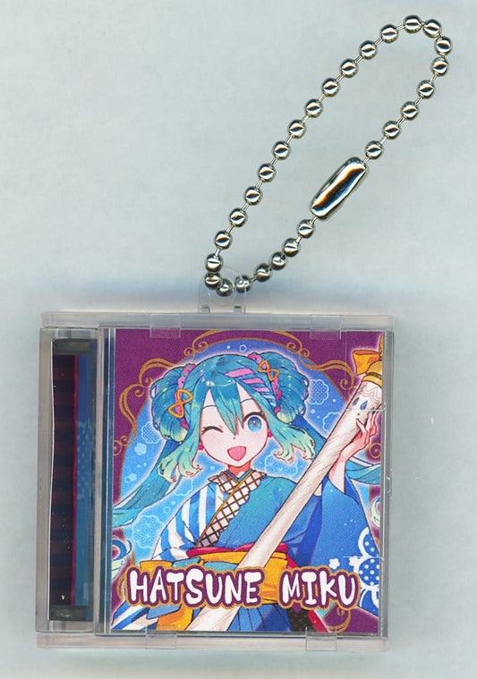 Hatsune Miku (Autumn Art) CD-Style Acrylic Keychain - VOCALOID x Lawson Collaboration - Double Culture Partners - Approx. 4.5 cm - Pre-owned