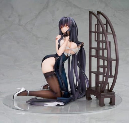 Azuma Talking Spring Haze Ver. 1/7 Figure
