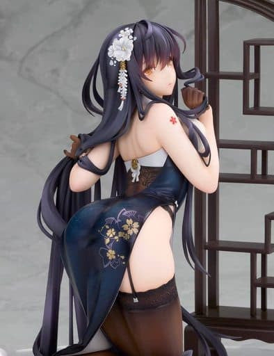 Azuma Talking Spring Haze Ver. 1/7 Figure