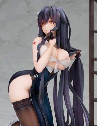 Azuma Talking Spring Haze Ver. 1/7 Figure
