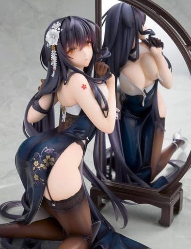 Azuma Talking Spring Haze Ver. 1/7 Figure
