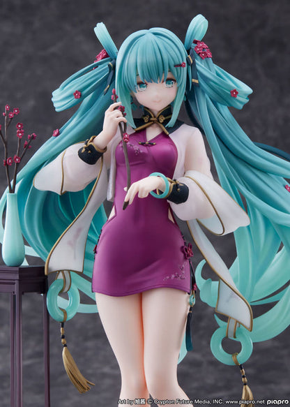 Hatsune Miku 2023 Spring Festival Ver. 1/7 Painted Complete Figure — F:NEX Exclusive (Furyu) Pre-owned
