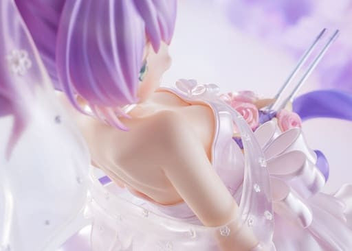 Azur Lane Javelin Happy June Bride 1/7 PVC & ABS Figure