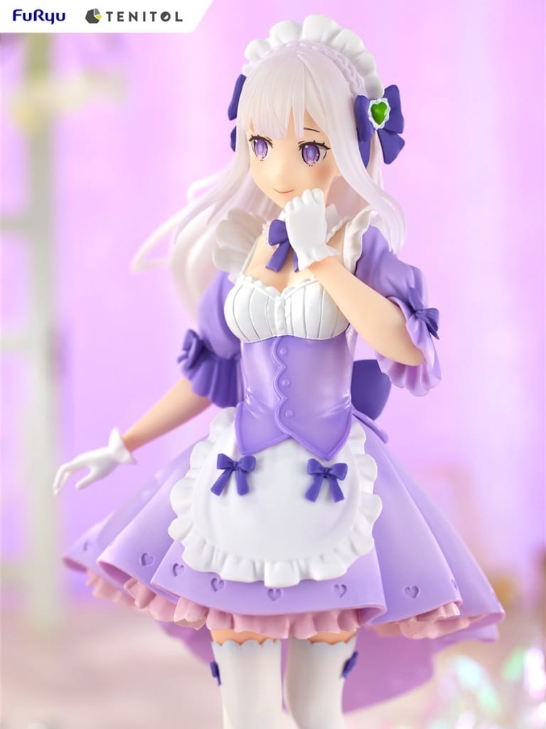 Emilia Dreamy Maid Figure from Re:ZERO -Starting Life in Another World