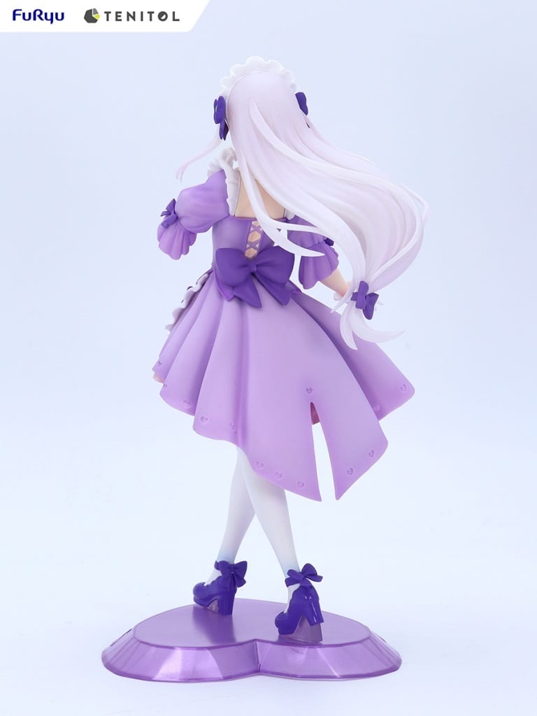 Emilia Dreamy Maid Figure from Re:ZERO -Starting Life in Another World