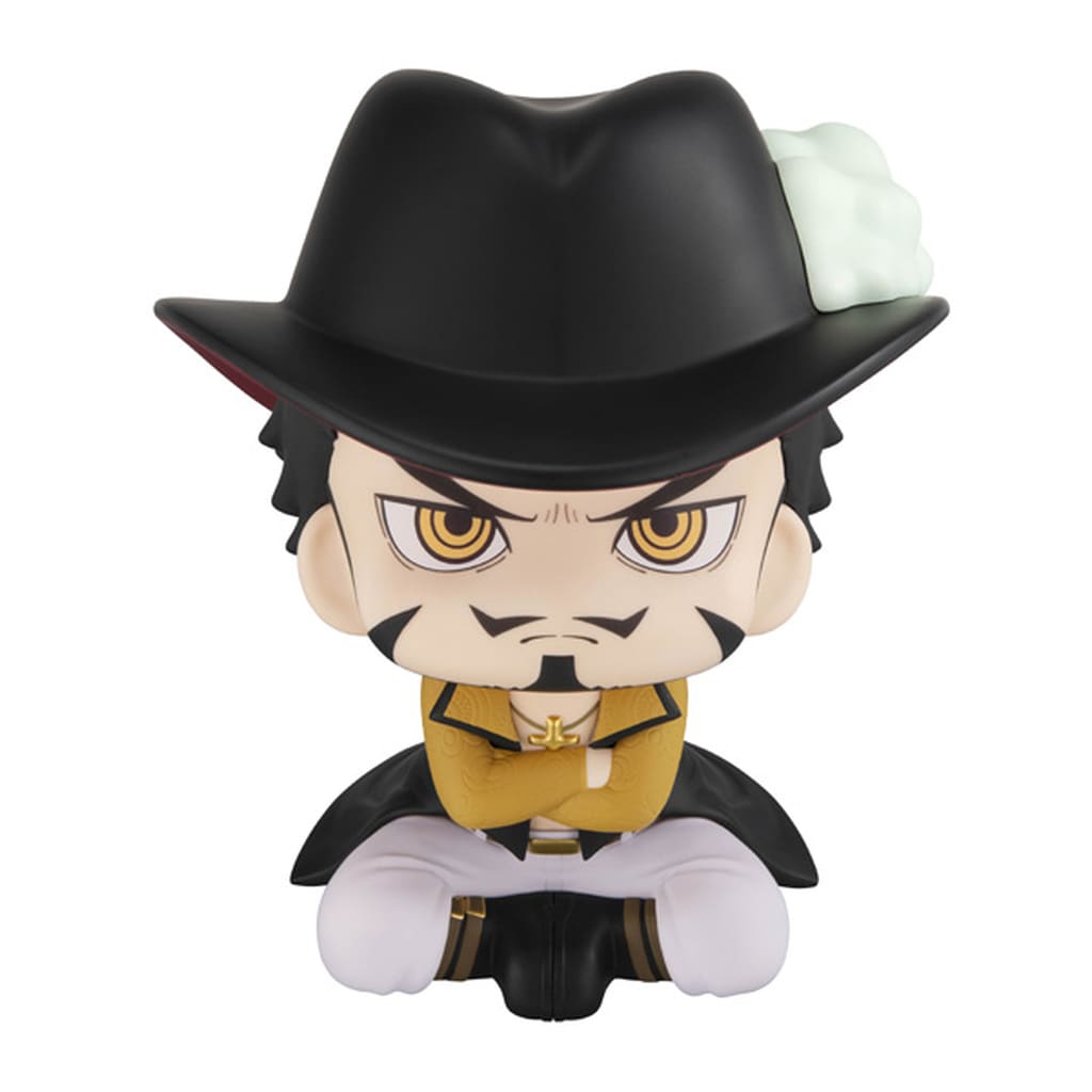 Look Up Dracule Mihawk Figure One Piece
