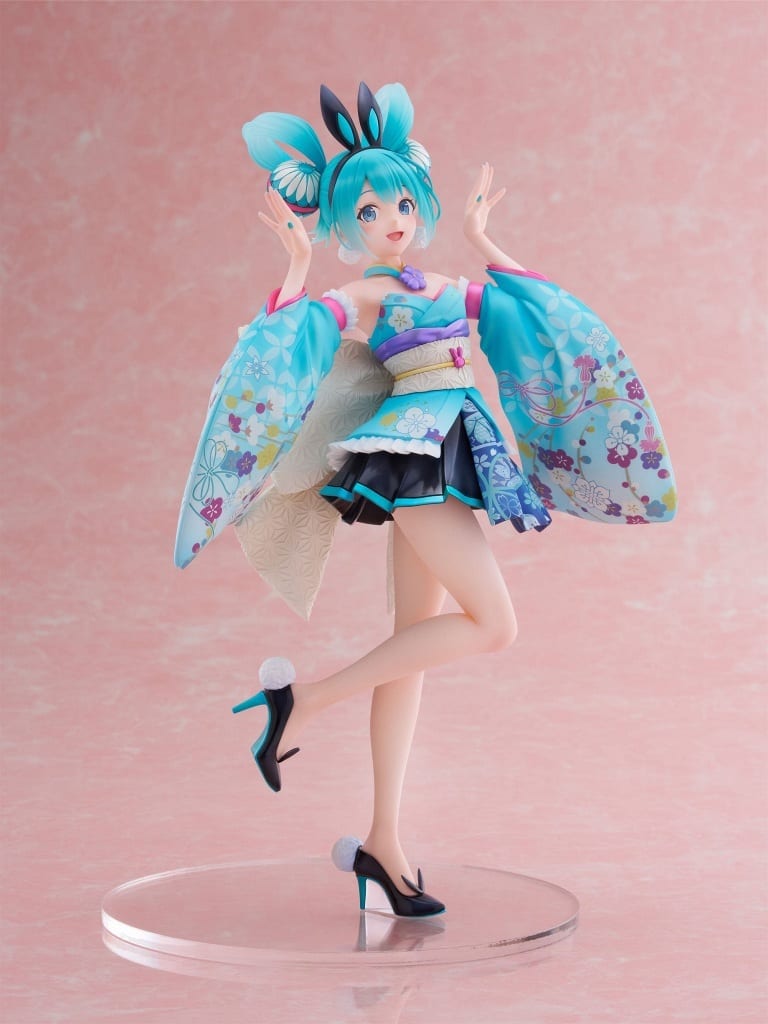 Hatsune Miku - Wa Bunny - 1/7 Scale Painted PVC Figure by FURYU (Pre-owned, 26.5cm)