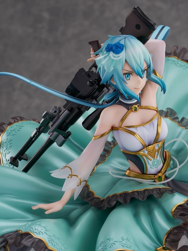 Sinon -Crystal Dress Ver.- Sword Art Online 1/7 Figure