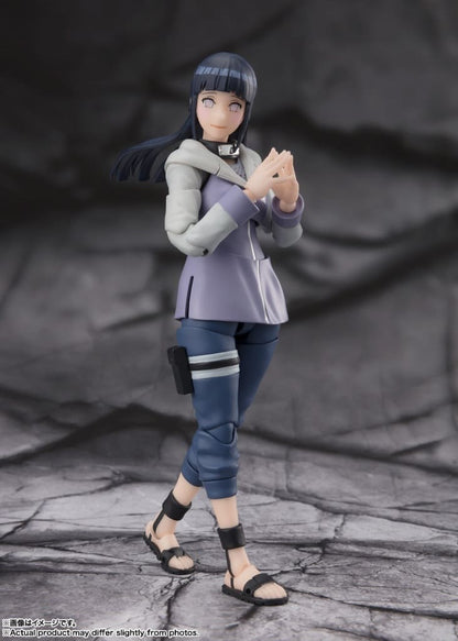 S.H.Figuarts Hinata Hyuga - Noble White Eyes - Naruto Shippuden