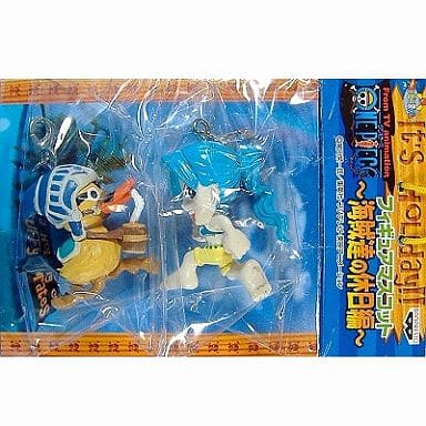 Nefertari Vivi & Karoo Figure Mascot Keychain - Banpresto One Piece Pirate Holiday Series