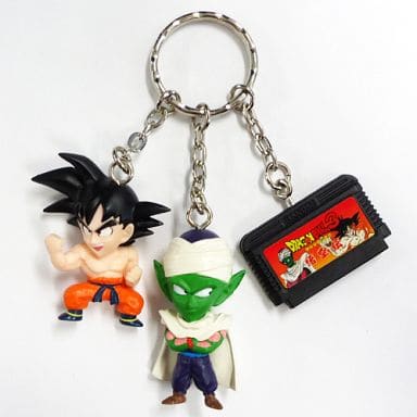 Son Goku & Piccolo Cassette-Style Triple Keychain with Mini Figures - Dragon Ball Z - Banpresto (Length Approx. 5 cm)