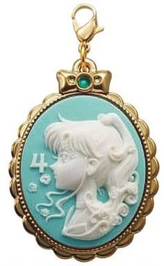 Sailor Jupiter Cameo Charm Capsule Toy - Sailor Moon Bandai Pre-owned 45 mm