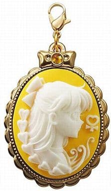 Sailor Venus Cameo Charm Keychain - Sailor Moon Capsule Toy by Bandai, Length Approx. 45 mm (Pre-owned)