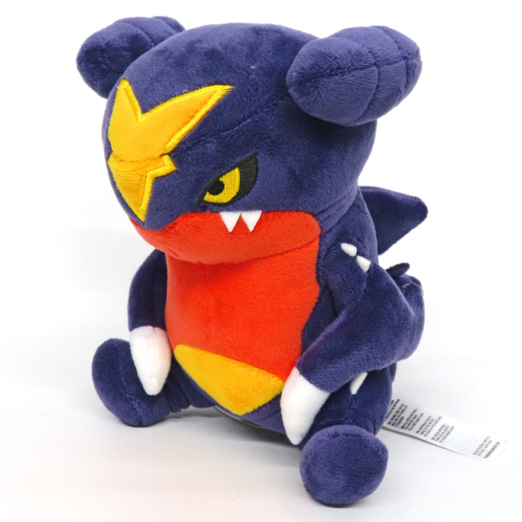 Garchomp Pokémon Dolls Plush - Pokémon Center Exclusive Plush Toy 16×16.5×16.5 cm (Brand: Pokémon)