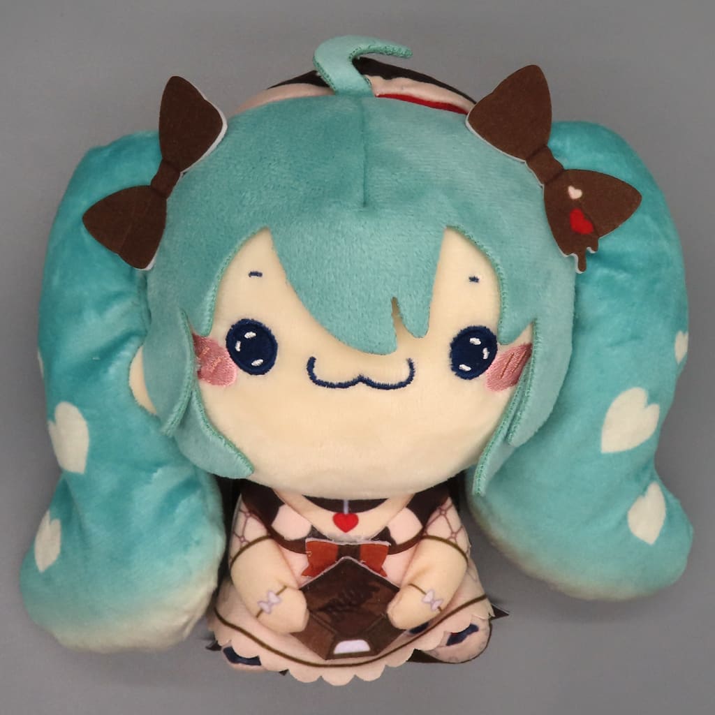 Hatsune Miku (A / Smiling) Mochipico Plush - Milk Ver. — Hatsune Miku × Tirol Chocolate Collaboration (Furyu) 15cm