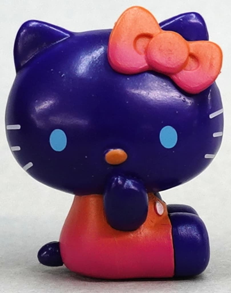 Hello Kitty No. 14 N/Normal Trading Figure
