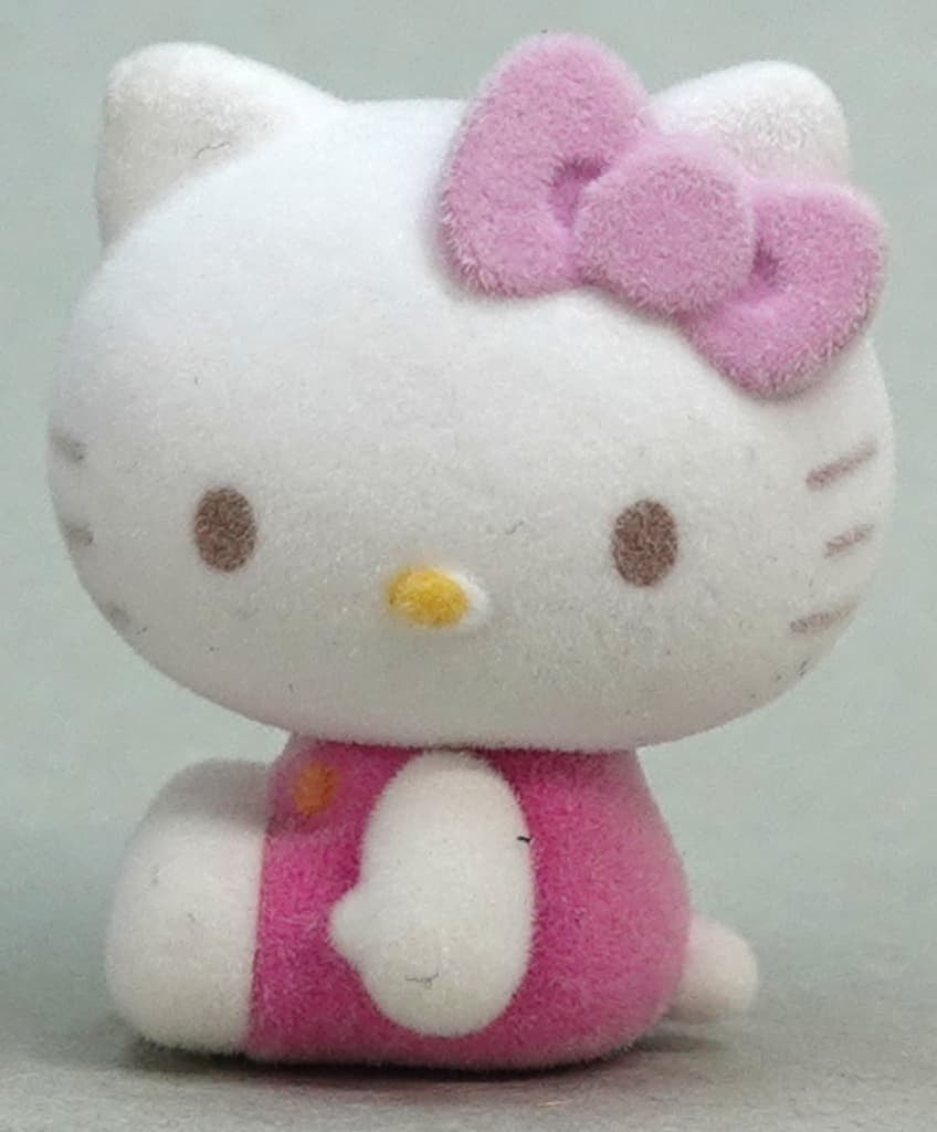 Hello Kitty B Flocked Figure - Surprise Mix!, No. 17