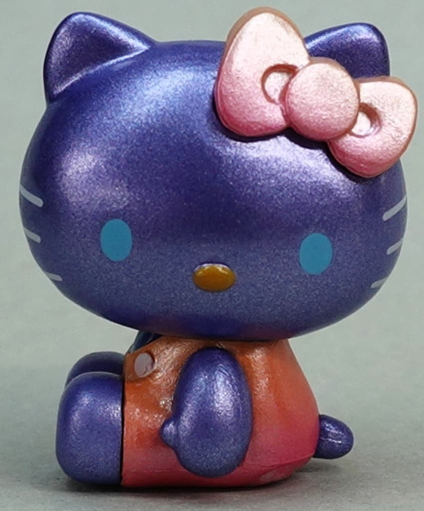 Hello Kitty (E/Pearl) Figure – SURPRISE MIX!, No. 30