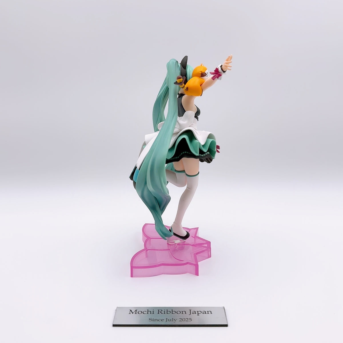 Hatsune Miku & Rascal "Hatsune Miku x Rascal" Exc∞d Creative Figure - Cyber Future -