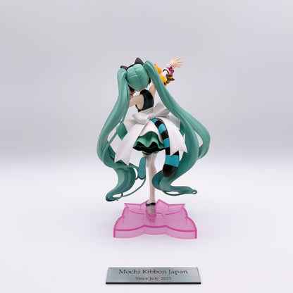 Hatsune Miku & Rascal "Hatsune Miku x Rascal" Exc∞d Creative Figure - Cyber Future -