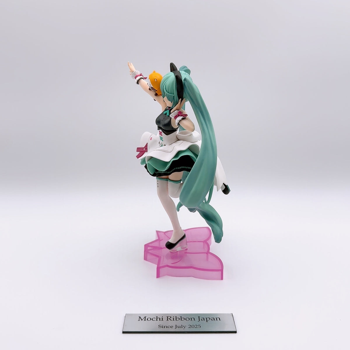 Hatsune Miku & Rascal "Hatsune Miku x Rascal" Exc∞d Creative Figure - Cyber Future -
