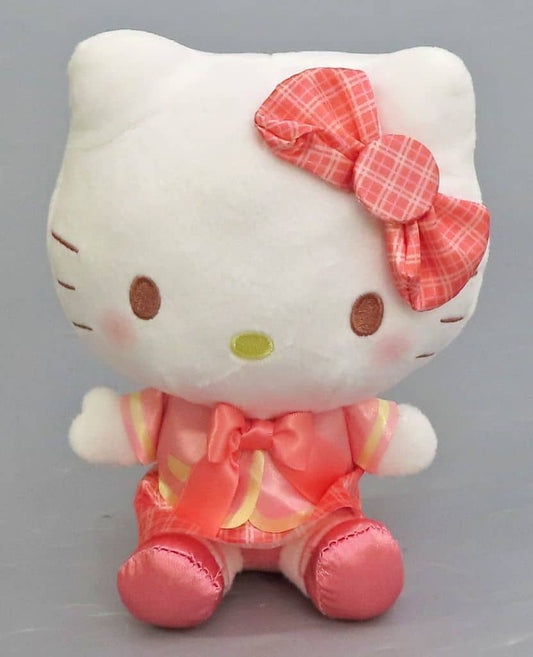 Sanrio Characters Hello Kitty Strawberry Newspaper Vol. 652 Collaboration Plush 1 Hello Kitty Plush - FuRyu (Pre-owned)