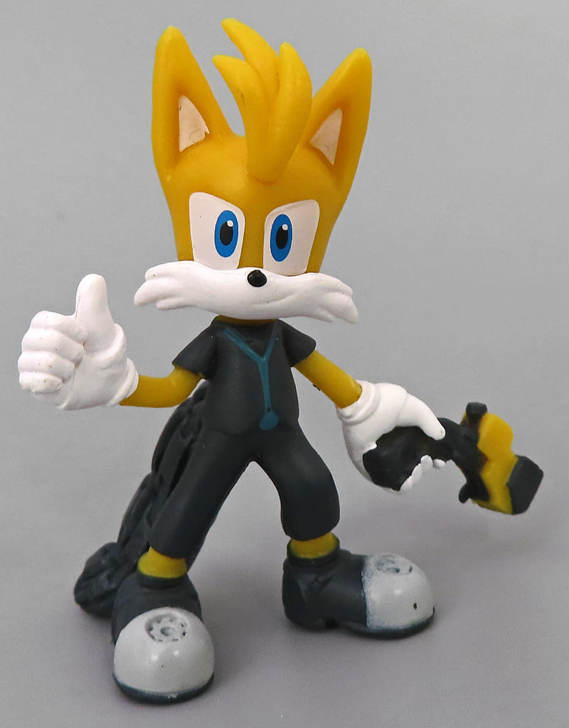 Tales of Series Tails Nine Sonic Prime Collectible Figure