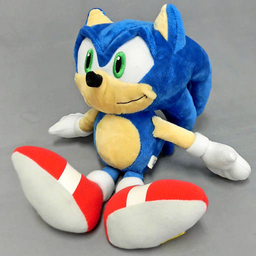 Sonic the Hedgehog M Size Plush - Sanei Boeki