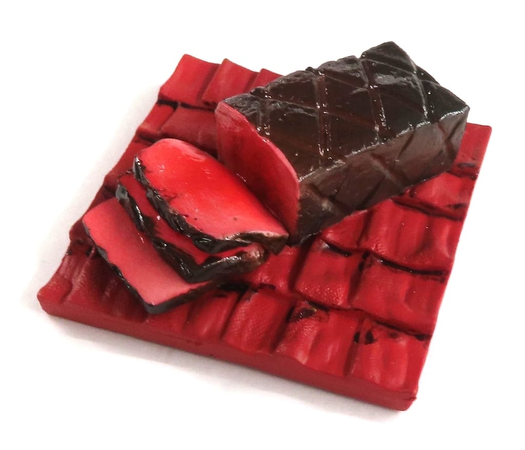 Delicious in Dungeon Roast Red Dragon Meal Collection Trading Figure