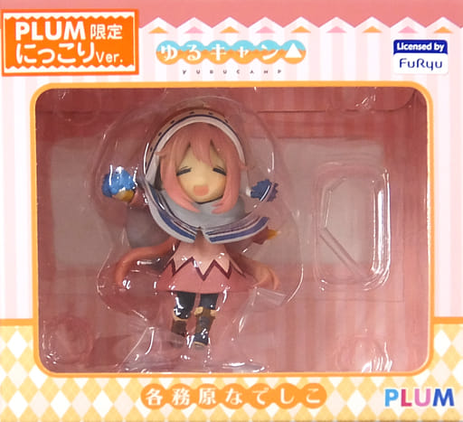 Yuru Camp△ Nadeshiko Kagamihara Smiling Version Mini Figure - PLUM