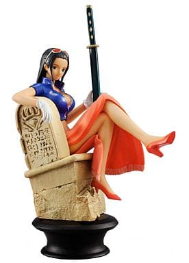 ONE PIECE Nico Robin Chess Piece Collection R Vol.2 Figure (Knight, Black Base) - MegaHouse