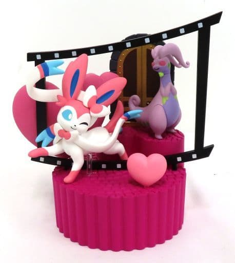 Sylveon Diorama Figure "Pokémon" Midnight Agent -the cinema- Pokemon Center Exclusive (Pre-owned)