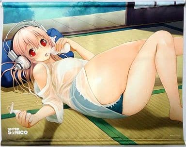 Super Sonico B2 Summer Tapestry (Pre-owned) Super Sonico Tapestry - Nitroplus