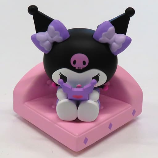 Sanrio Kuromi Sweet Besties Series Sofa Trading Figure - POP MART