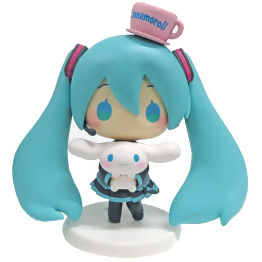 Hatsune Miku x Cinnamoroll Twintail Mini Figure (EX) Pre-owned - SEGA