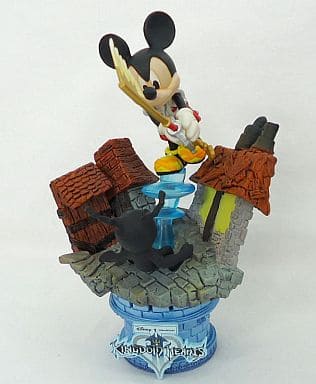 Kingdom Hearts King Mickey Formation Arts Trading Figure - Square Enix